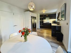 Photo 14- click for photo gallery